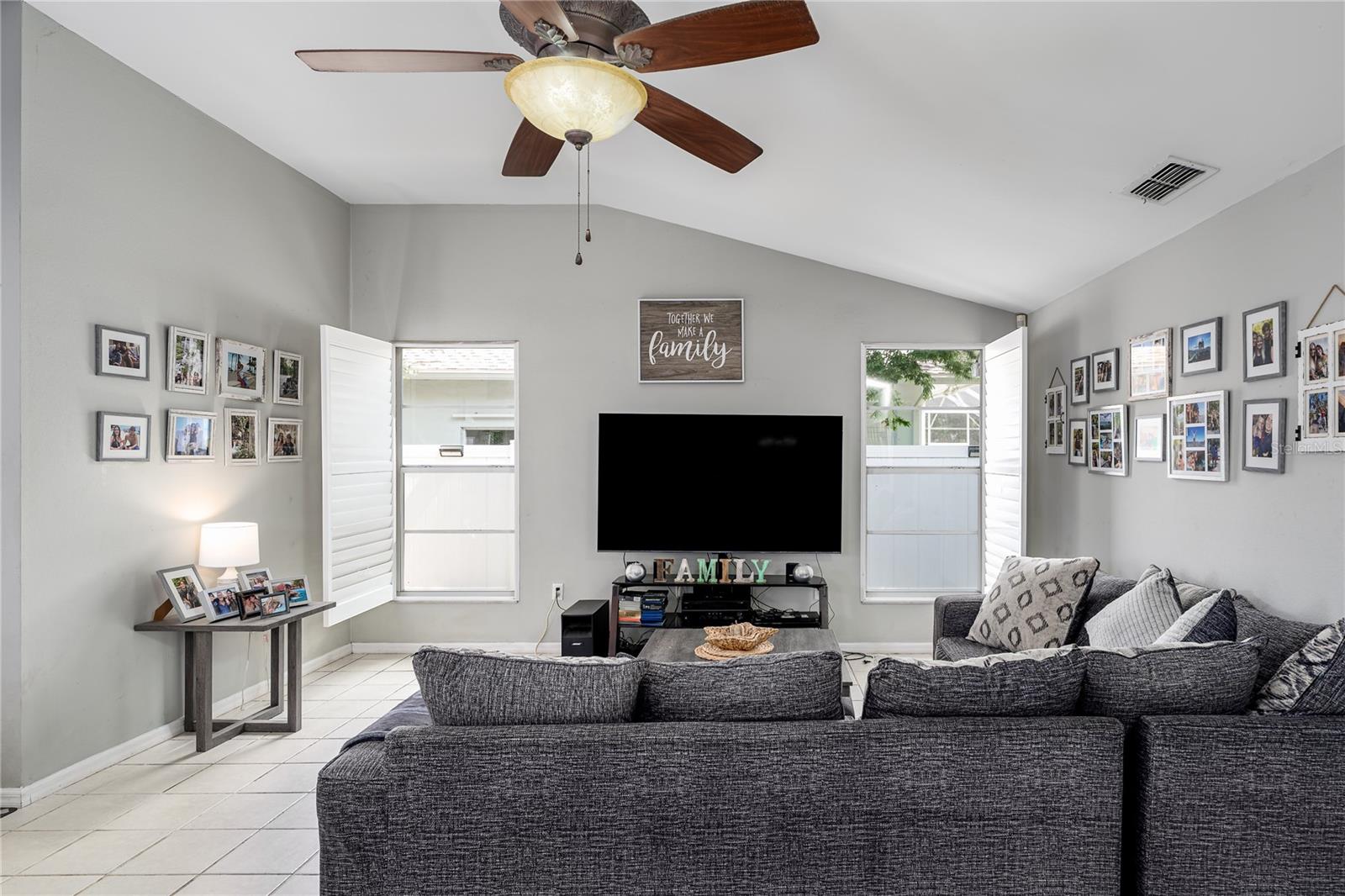 FAIRFAX PH ONE - Residential