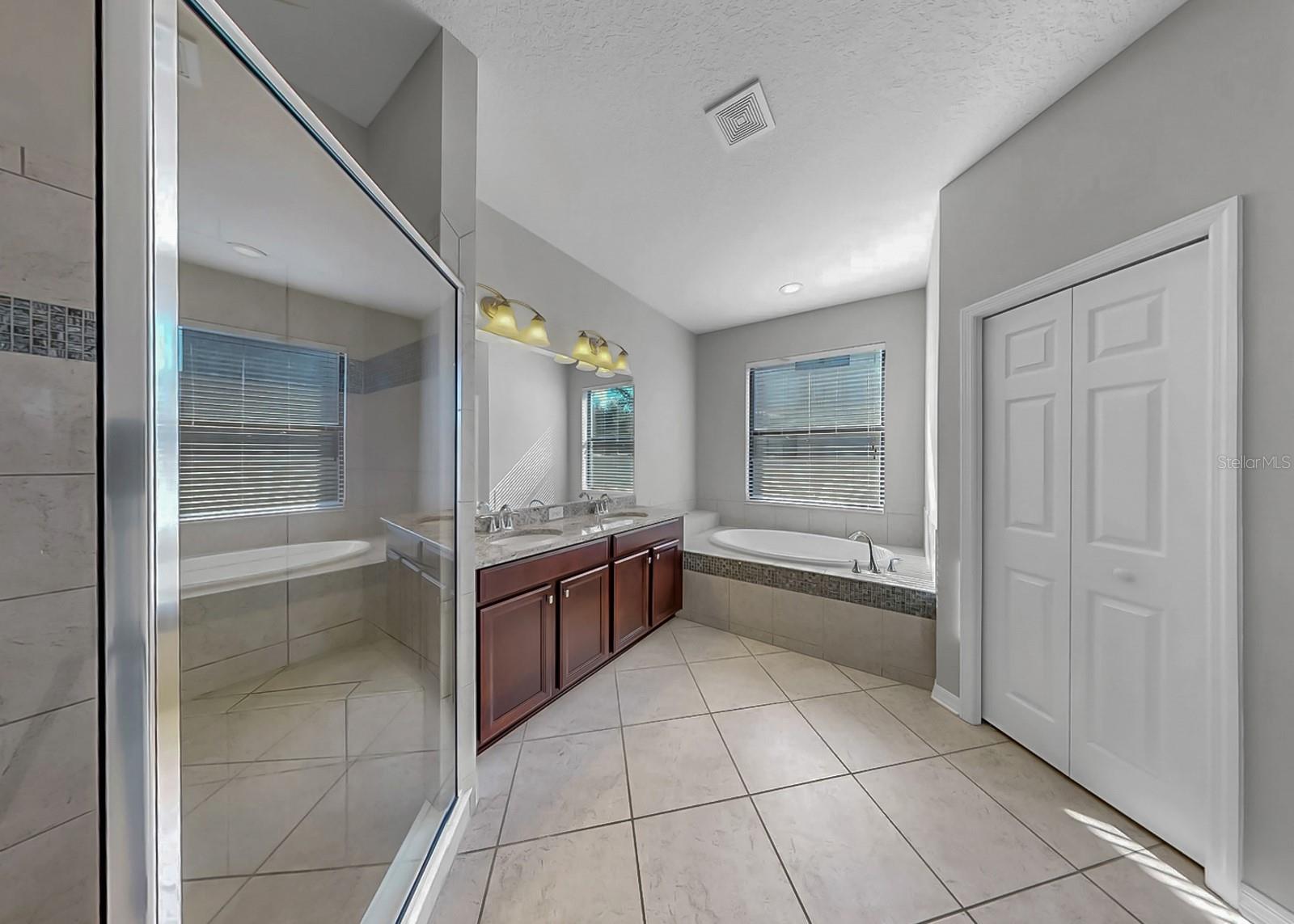 OAK CREEK PRCL 4 - Residential