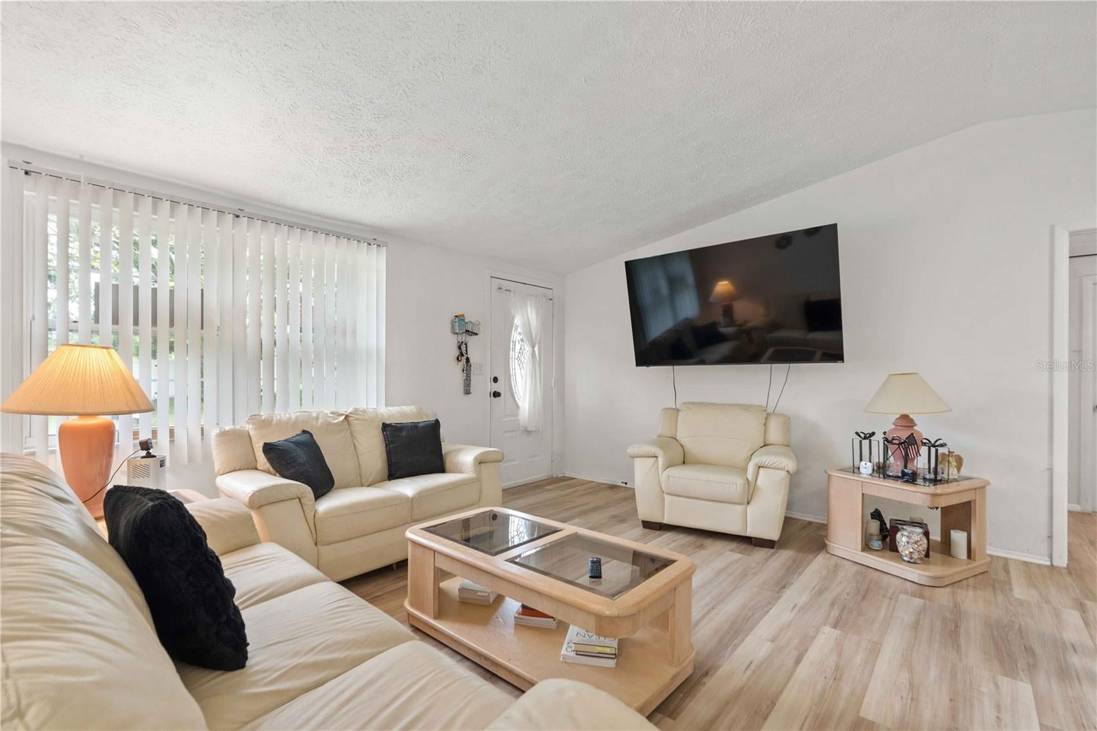 7208 DIPAOLA DRIVE