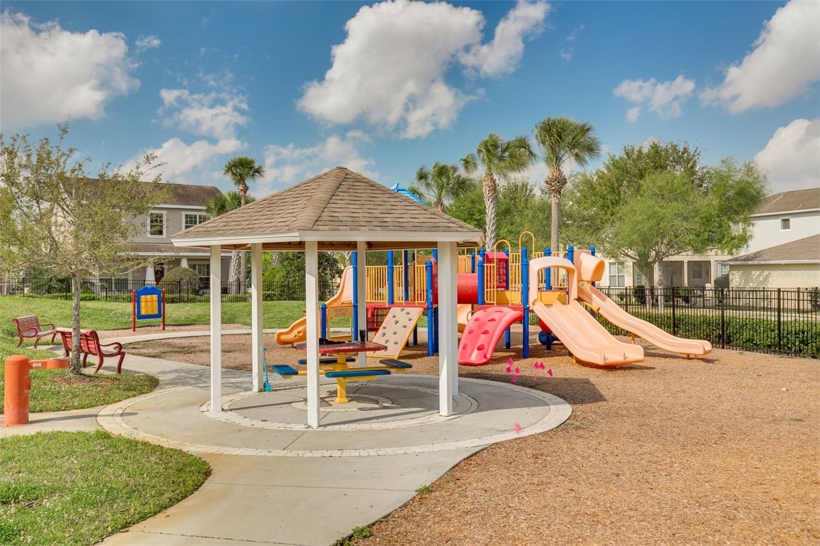 WINTHROP VILLAGE PH 2FB - Residential