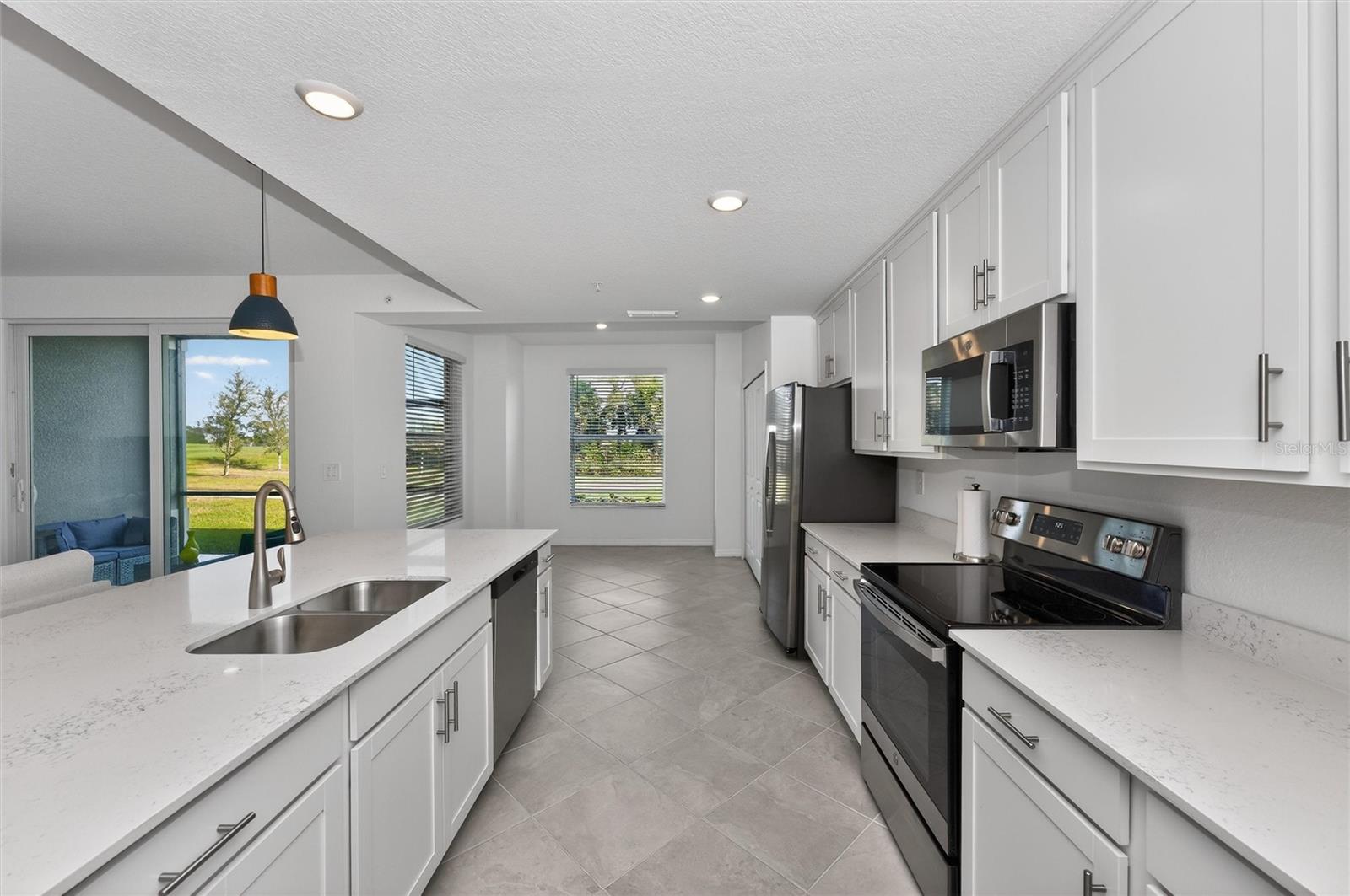 WELLEN PARK GOLF & COUNTRY CLUB - Residential