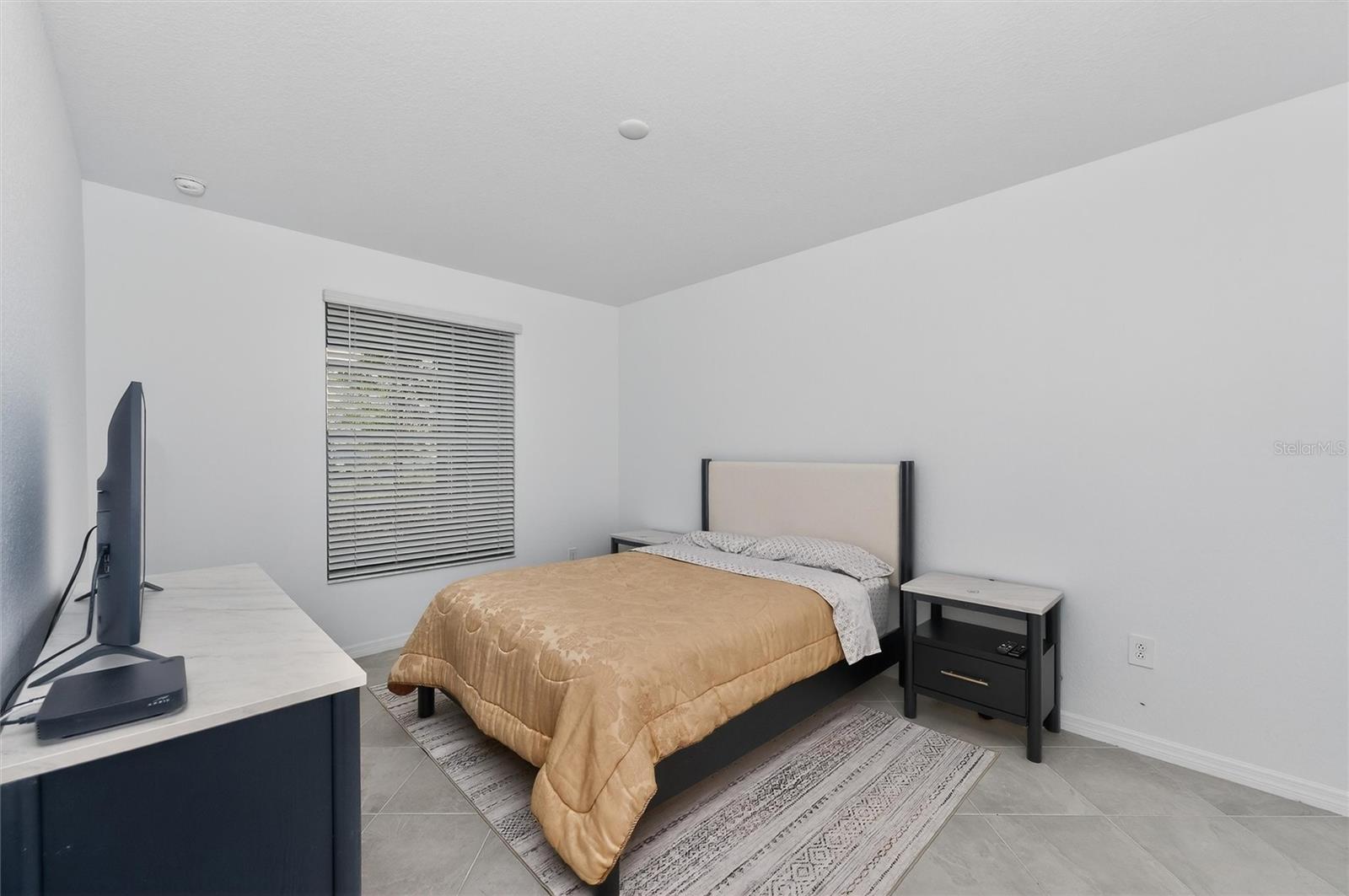 WELLEN PARK GOLF & COUNTRY CLUB - Residential