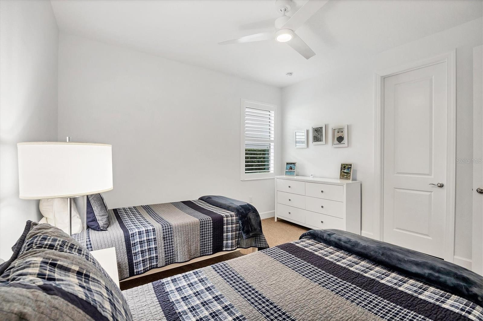 SANDHILL LAKE - Residential