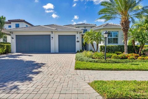 Photo of 7761 Sandhill Lake Drive, Sarasota, FL 34241 (MLS # A4670147)