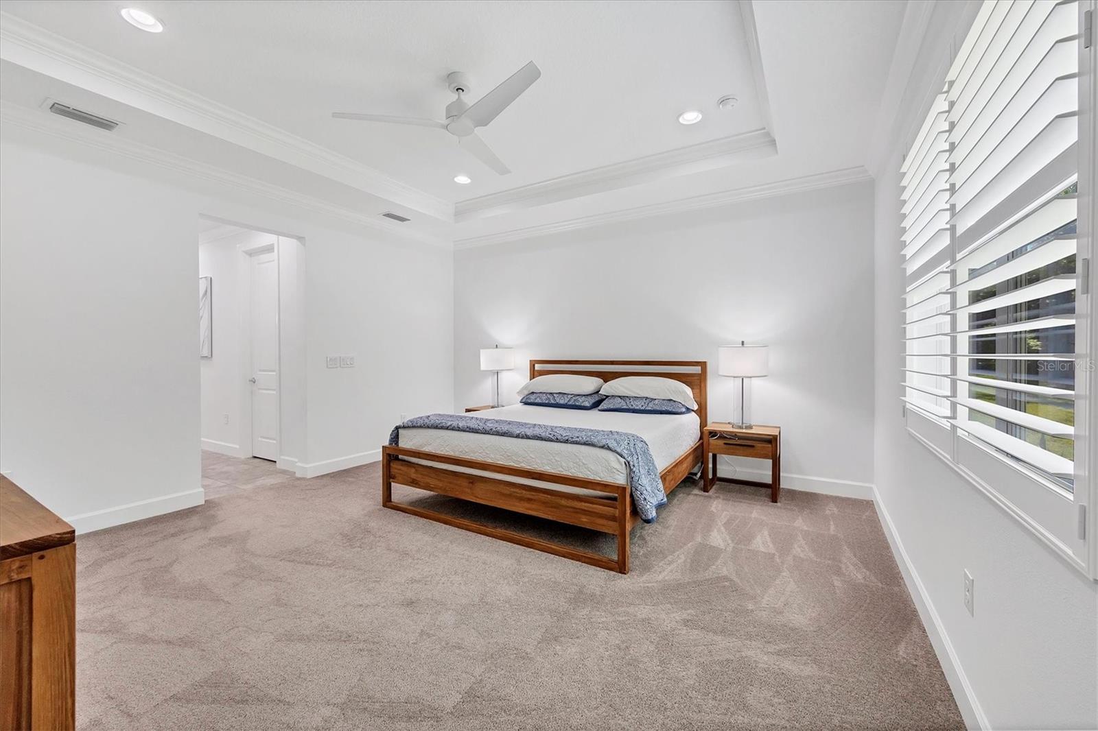 SANDHILL LAKE - Residential