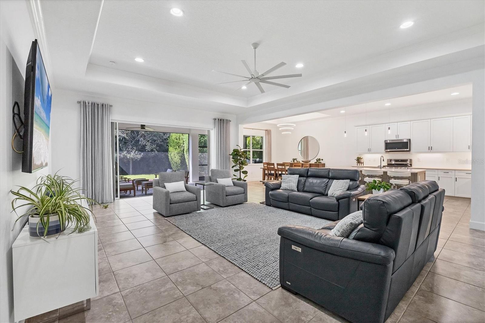 7761 SANDHILL LAKE DRIVE