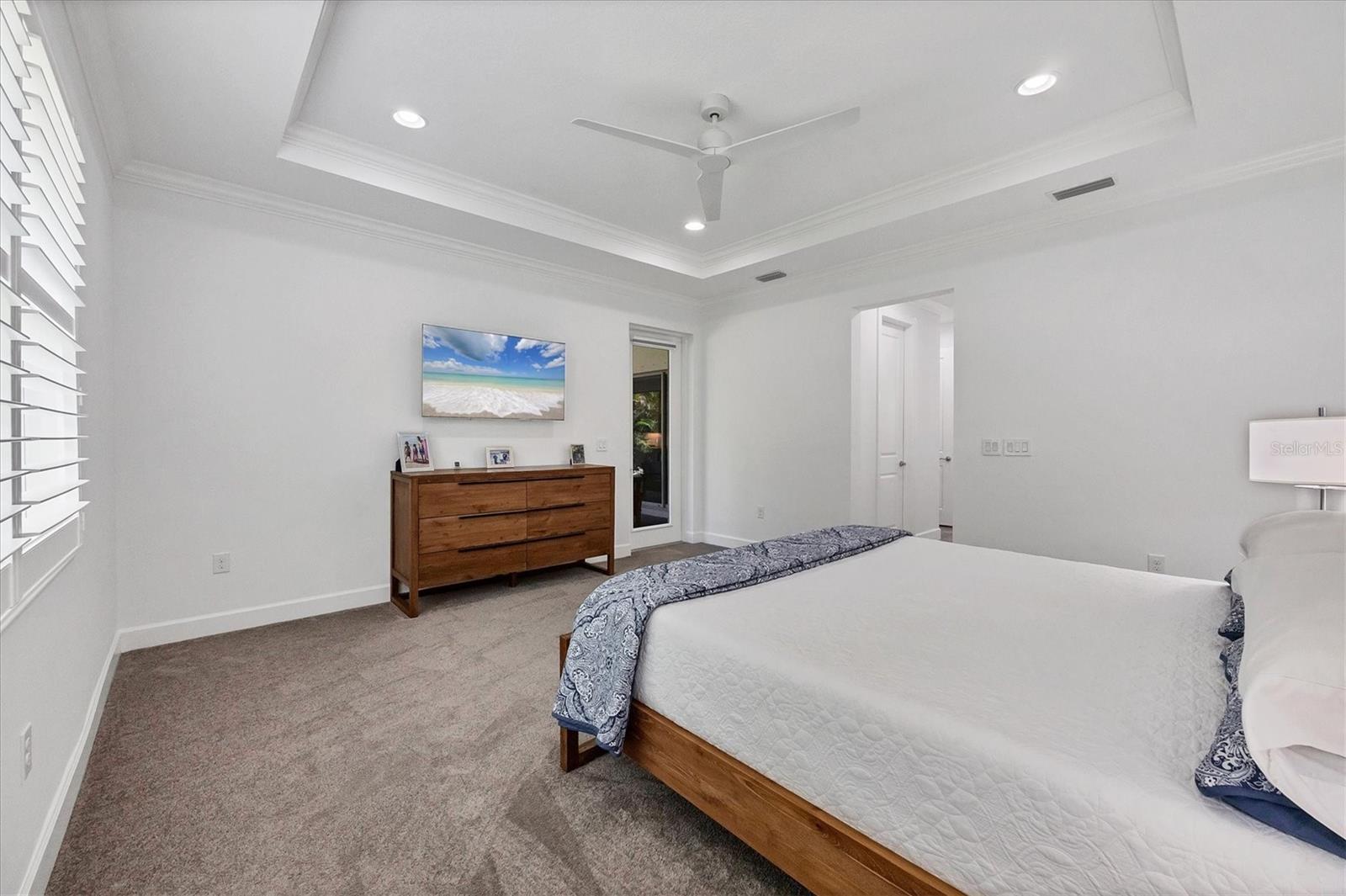 SANDHILL LAKE - Residential