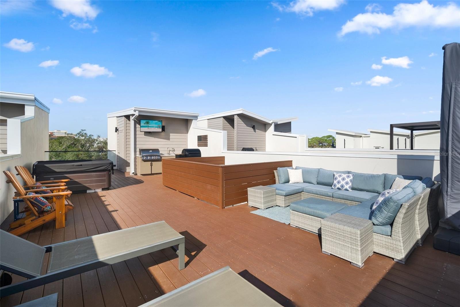 PREMIER ON MAIN - Residential Lease