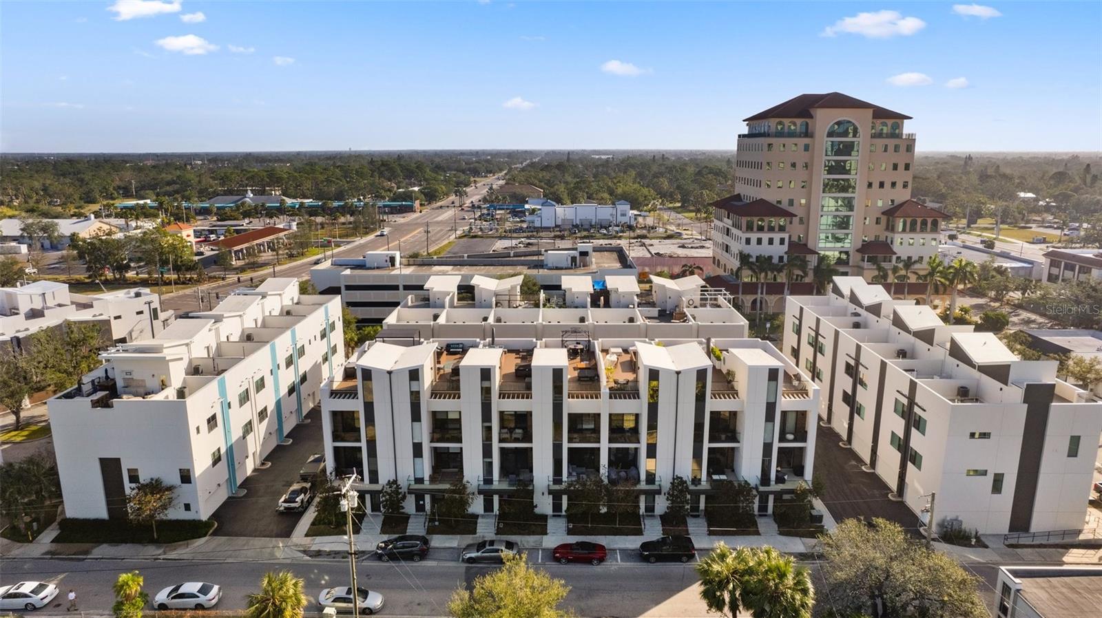 PREMIER ON MAIN - Residential Lease