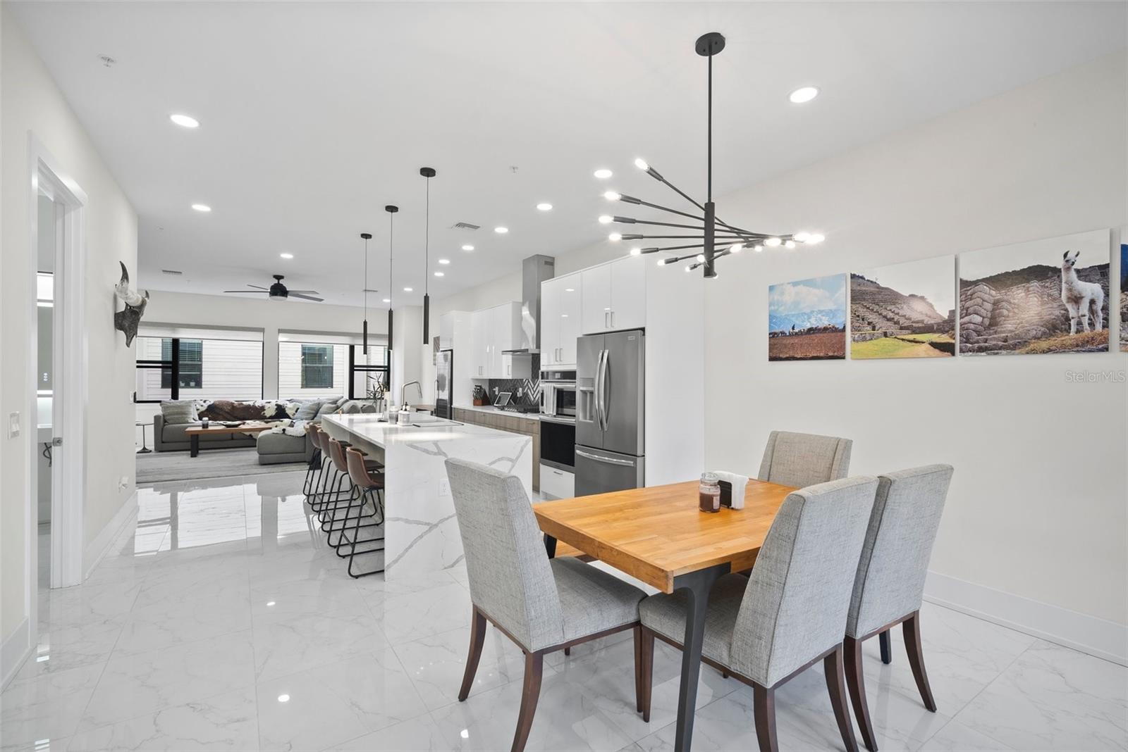 PREMIER ON MAIN - Residential Lease
