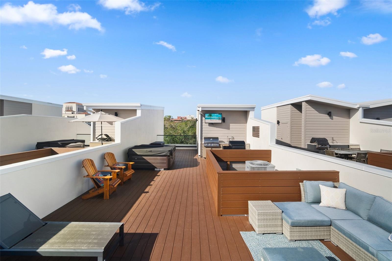 PREMIER ON MAIN - Residential Lease
