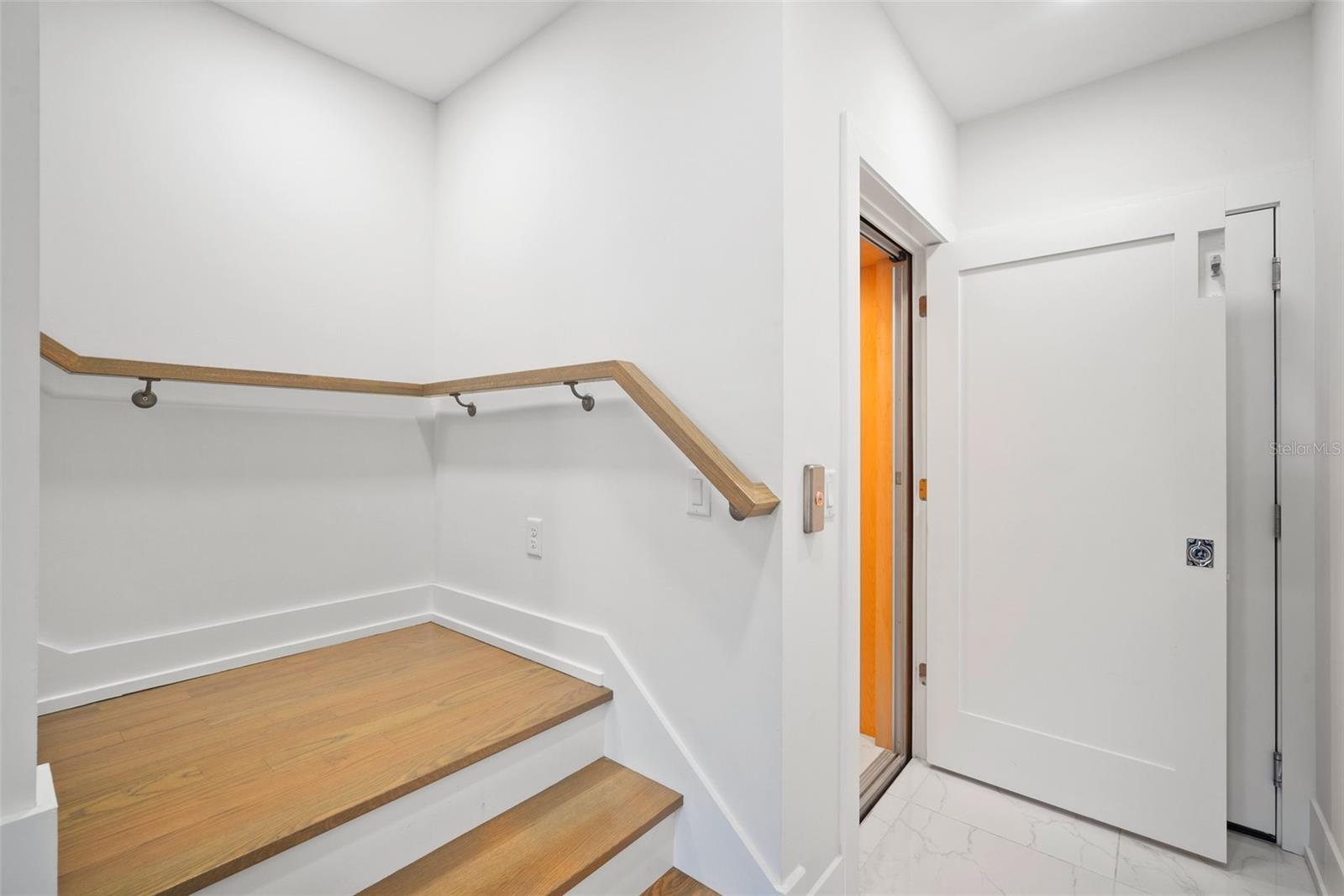 PREMIER ON MAIN - Residential Lease
