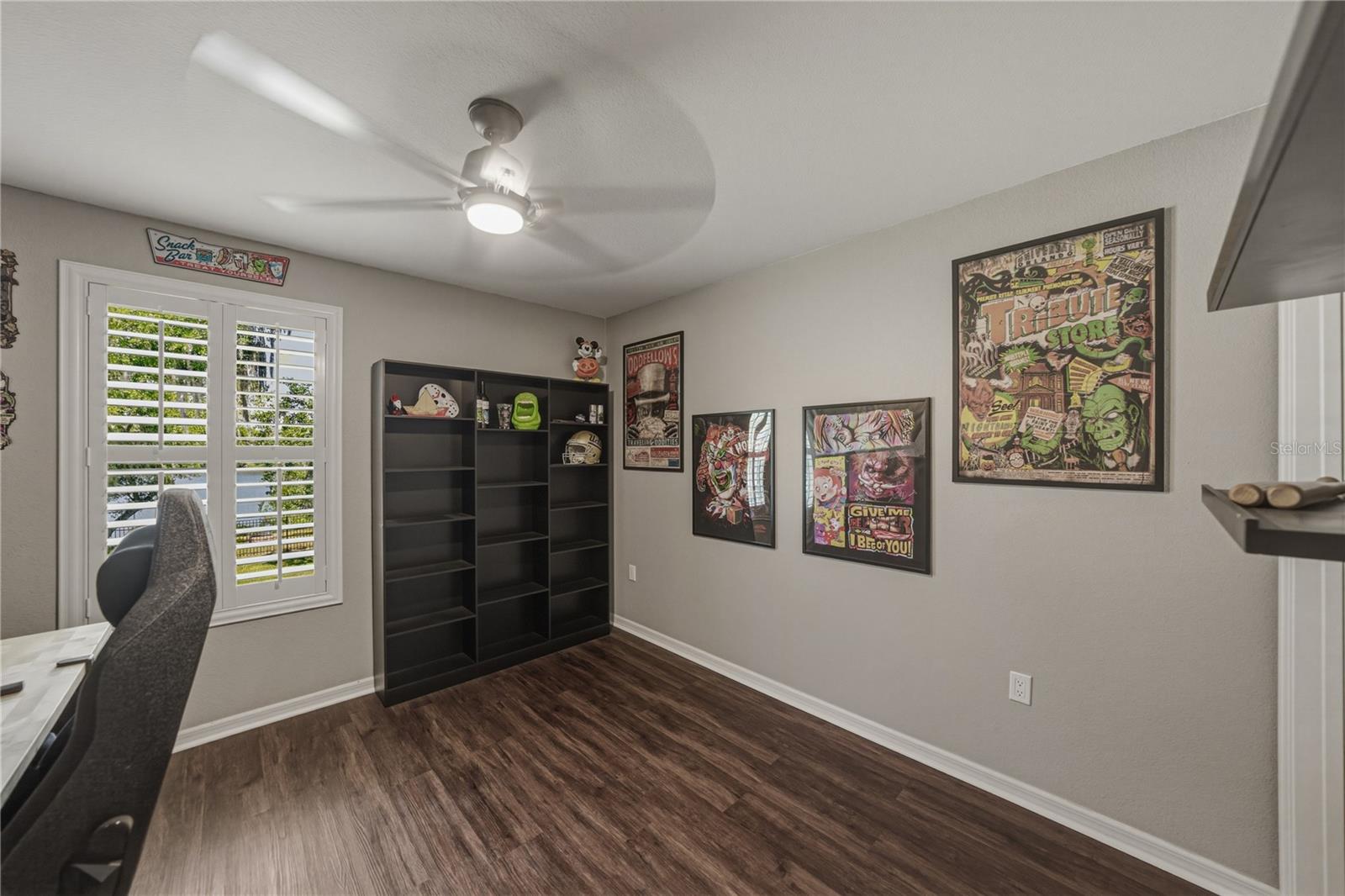 BLACKWATER OAKS - Residential