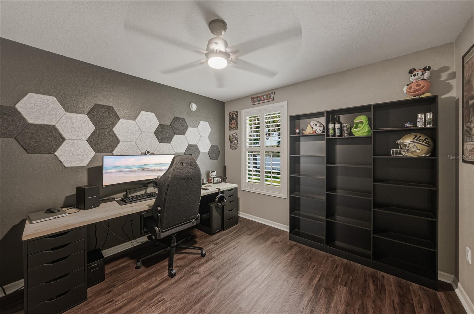 BLACKWATER OAKS - Residential