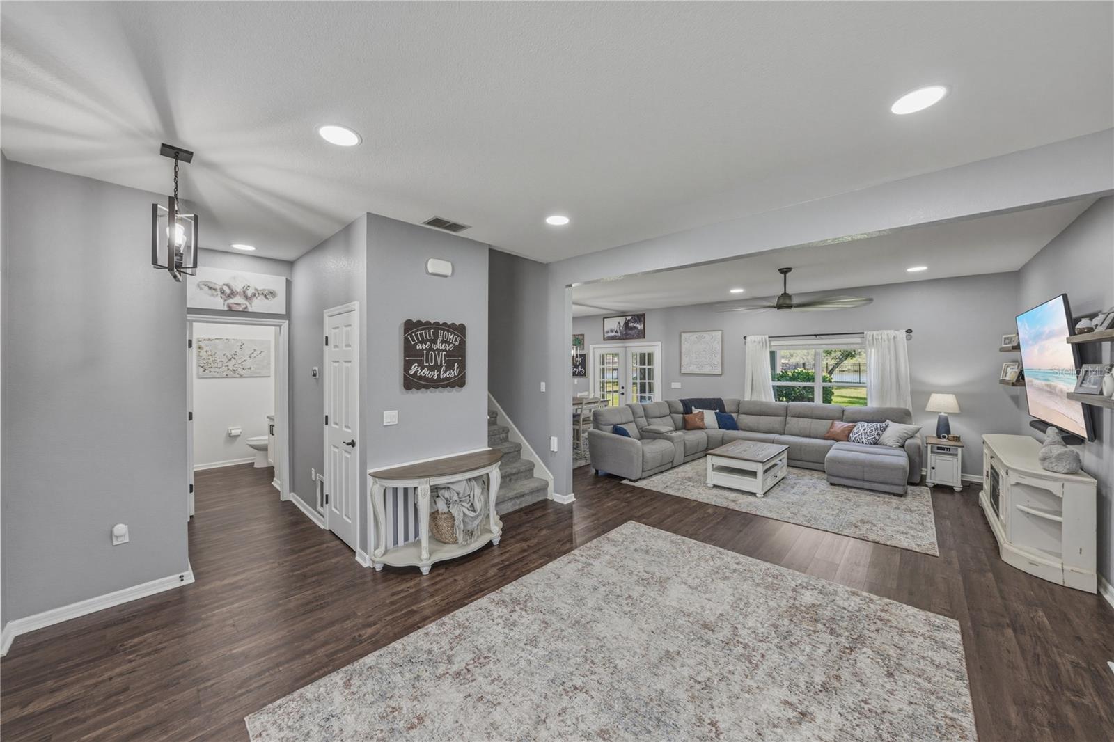 BLACKWATER OAKS - Residential