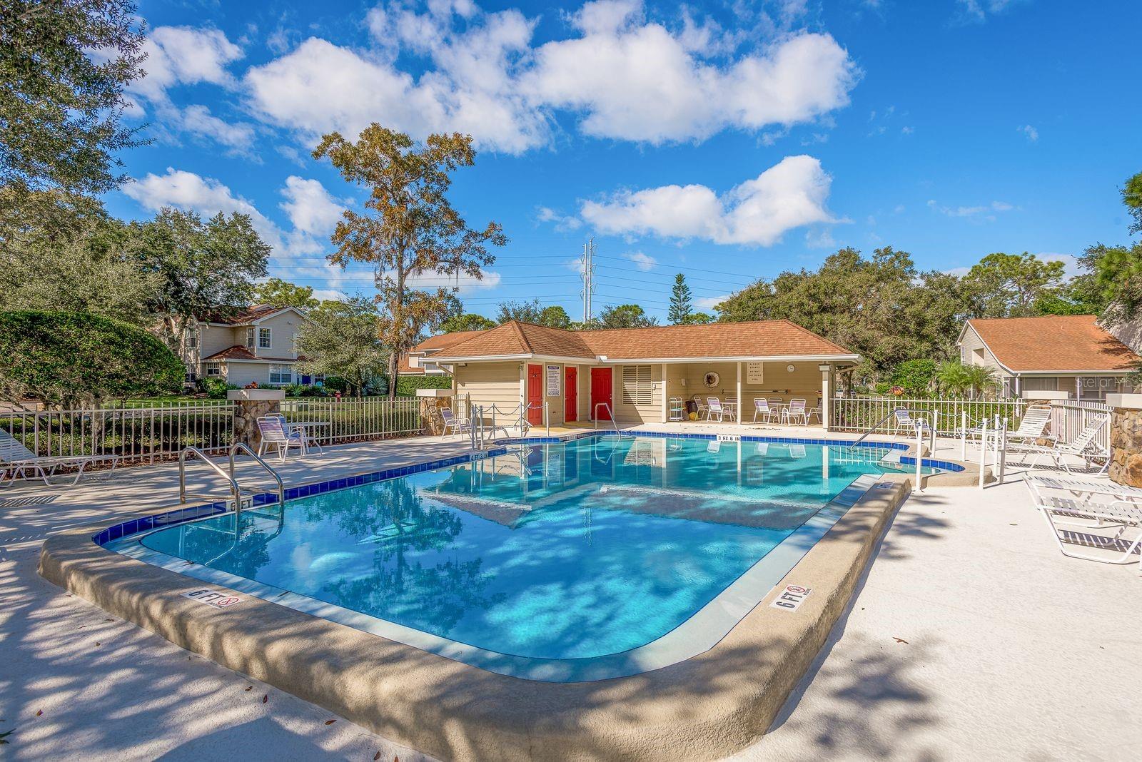 COURTYARDS 1 AT GLENEAGLES - Residential