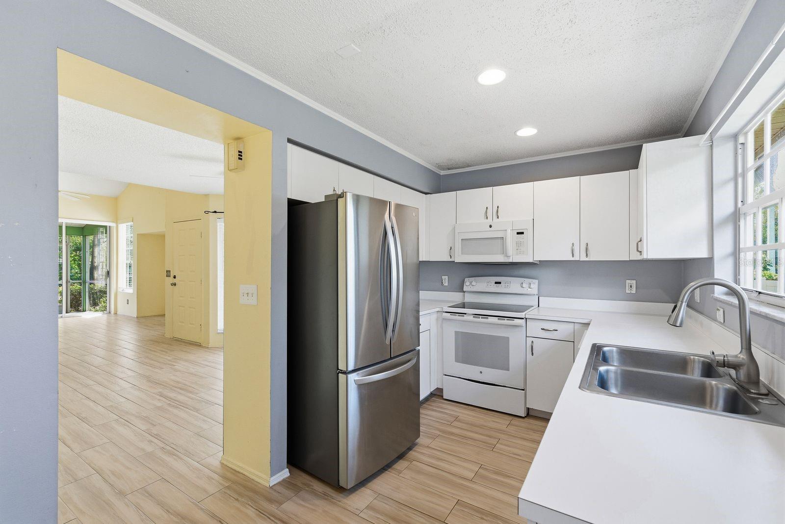 COURTYARDS 1 AT GLENEAGLES - Residential