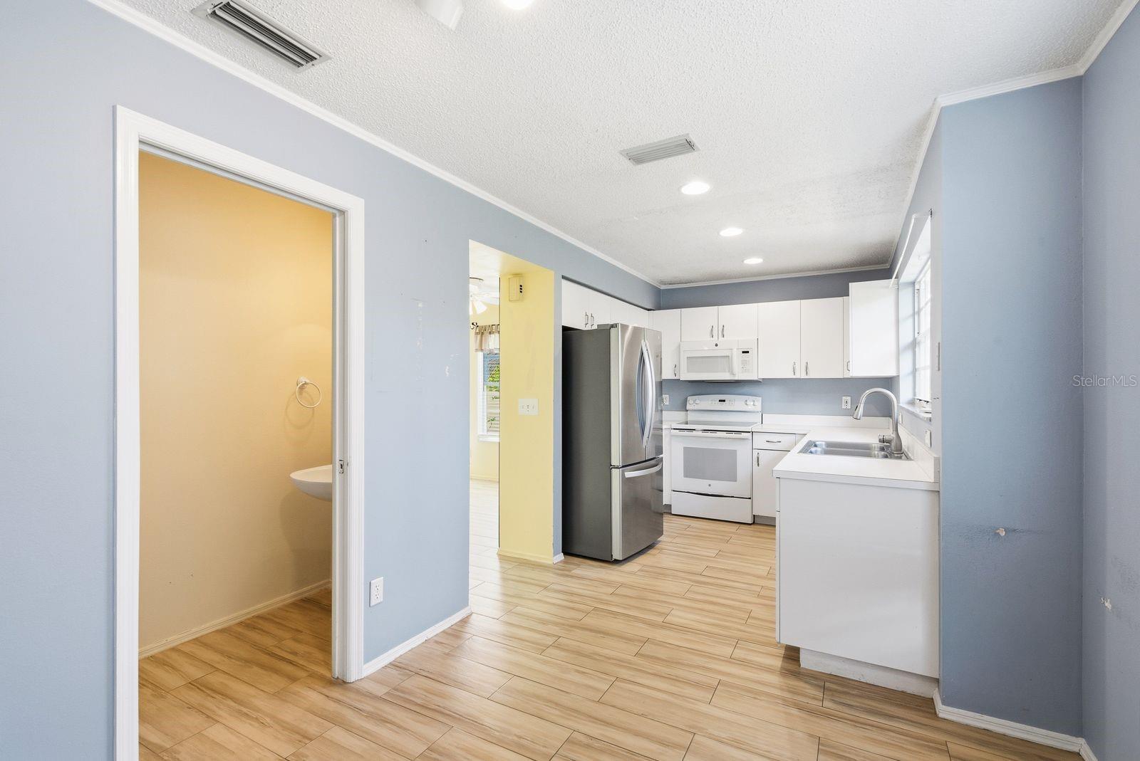 COURTYARDS 1 AT GLENEAGLES - Residential