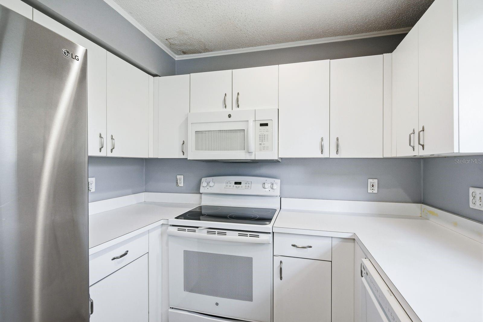 COURTYARDS 1 AT GLENEAGLES - Residential