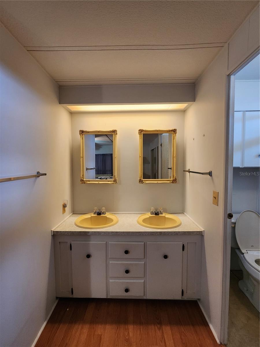 ORANGE MANOR WEST COOP INC - Residential