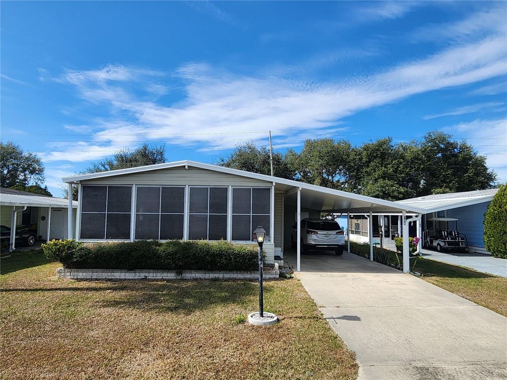 Photo of 188 Sweet Circle Drive, Winter Haven, FL 33884 (MLS # G5107568)