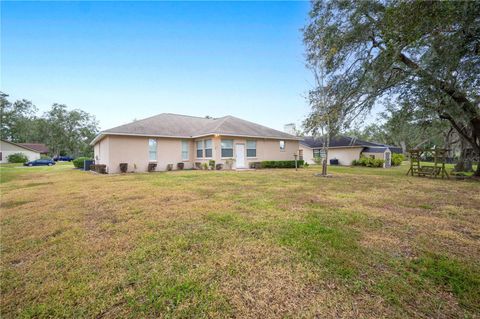 A home in LAKELAND