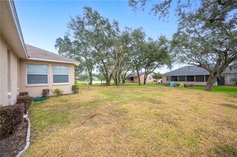 A home in LAKELAND