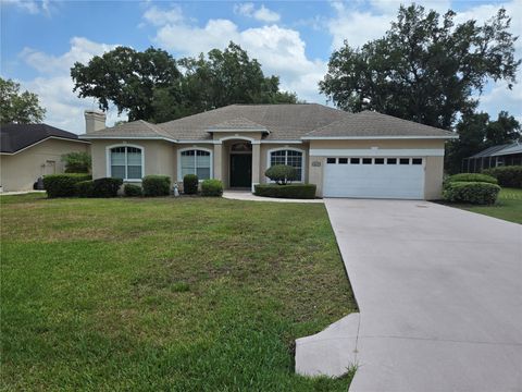 A home in LAKELAND