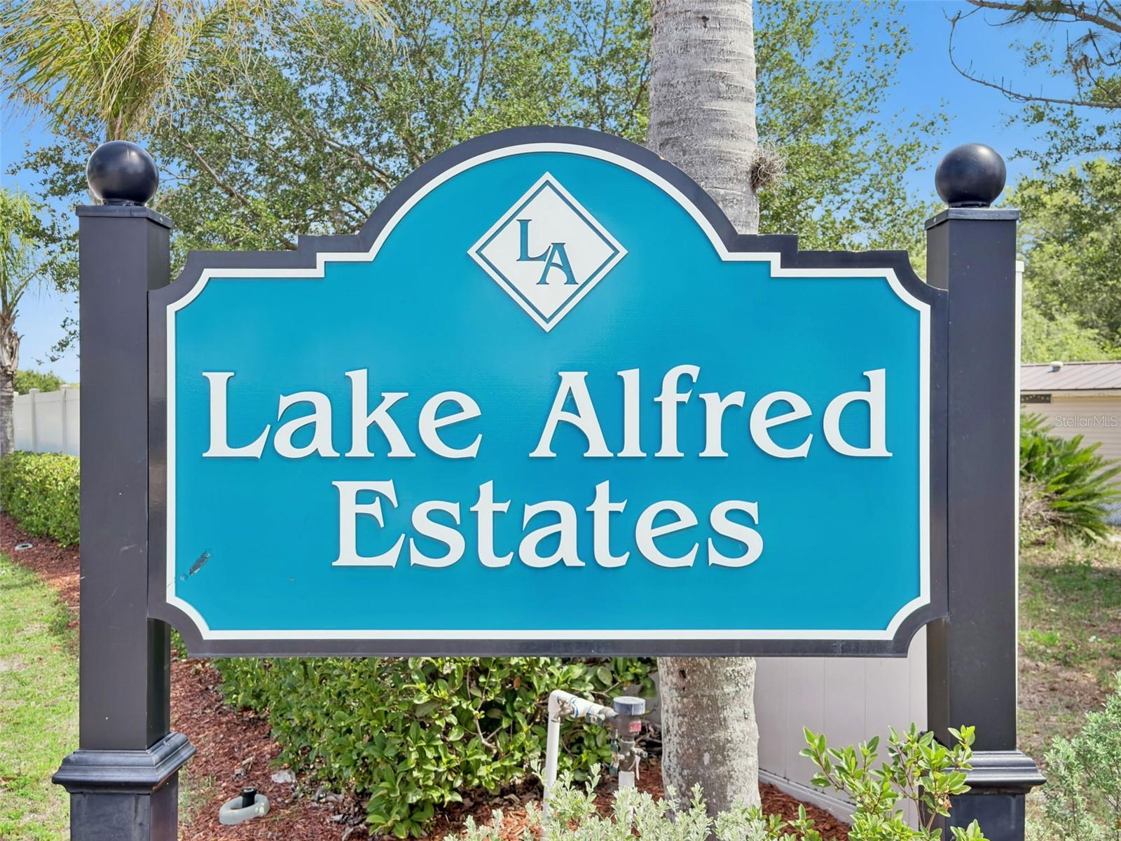 LAKE ALFRED ESTATES - Residential