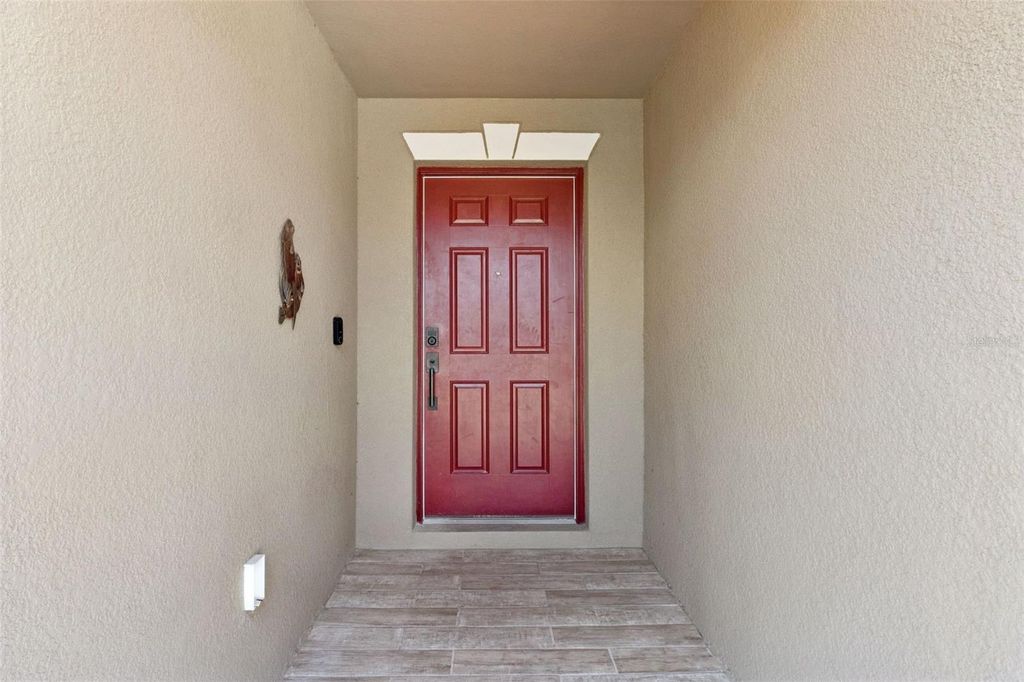 Photo of 255 Eleuthera Drive, Lake Alfred, FL 33850 (MLS # O6401428)
