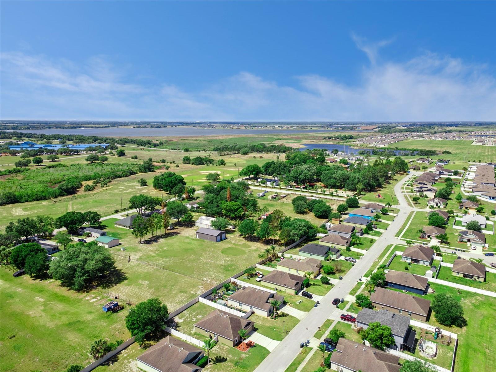 LAKE ALFRED ESTATES - Residential