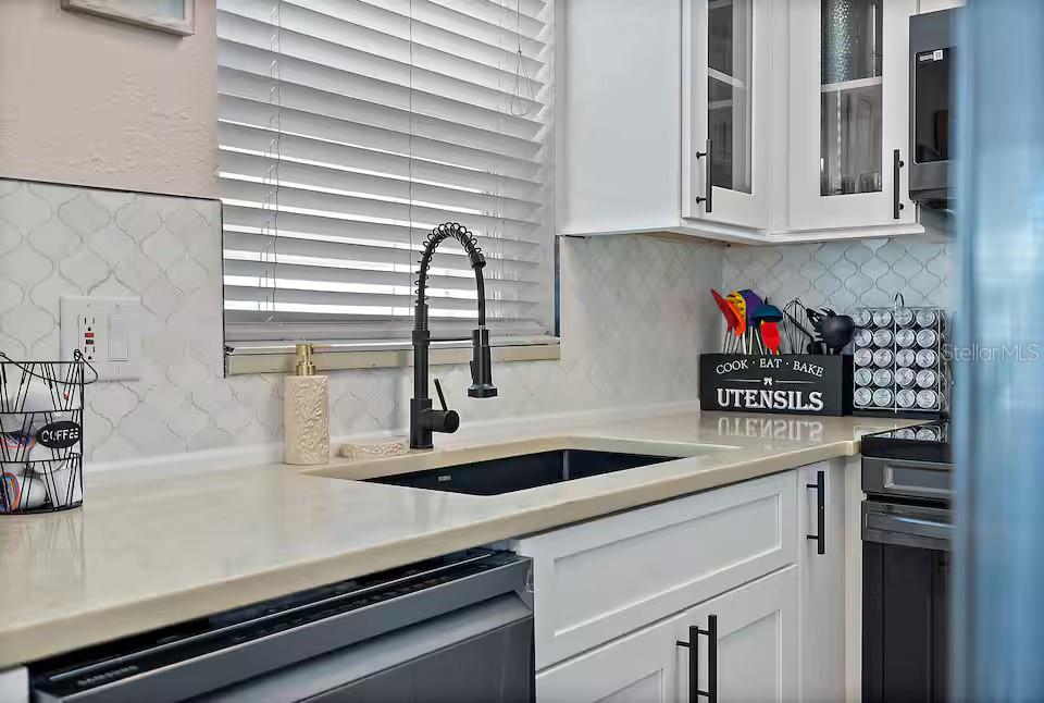 NEW HAVEN BEACH - Residential