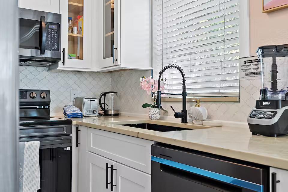 NEW HAVEN BEACH - Residential