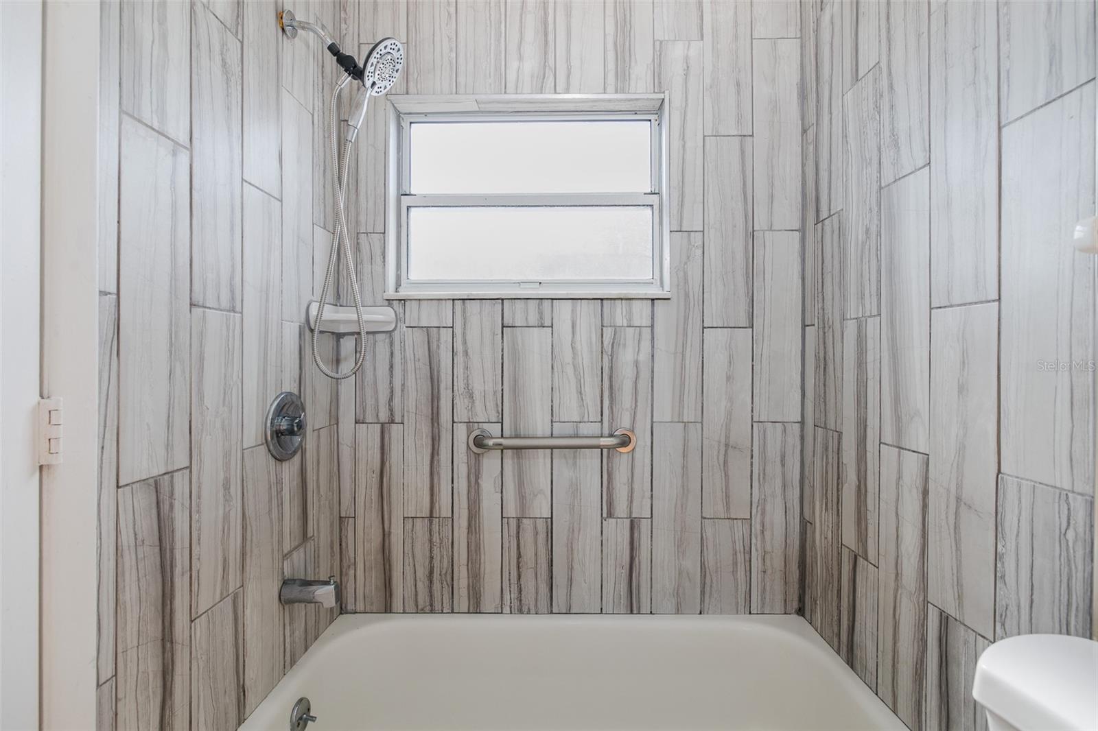 SEVEN SPGS HOMES - Residential