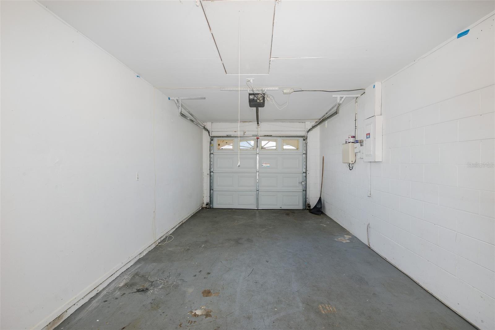 SEVEN SPGS HOMES - Residential