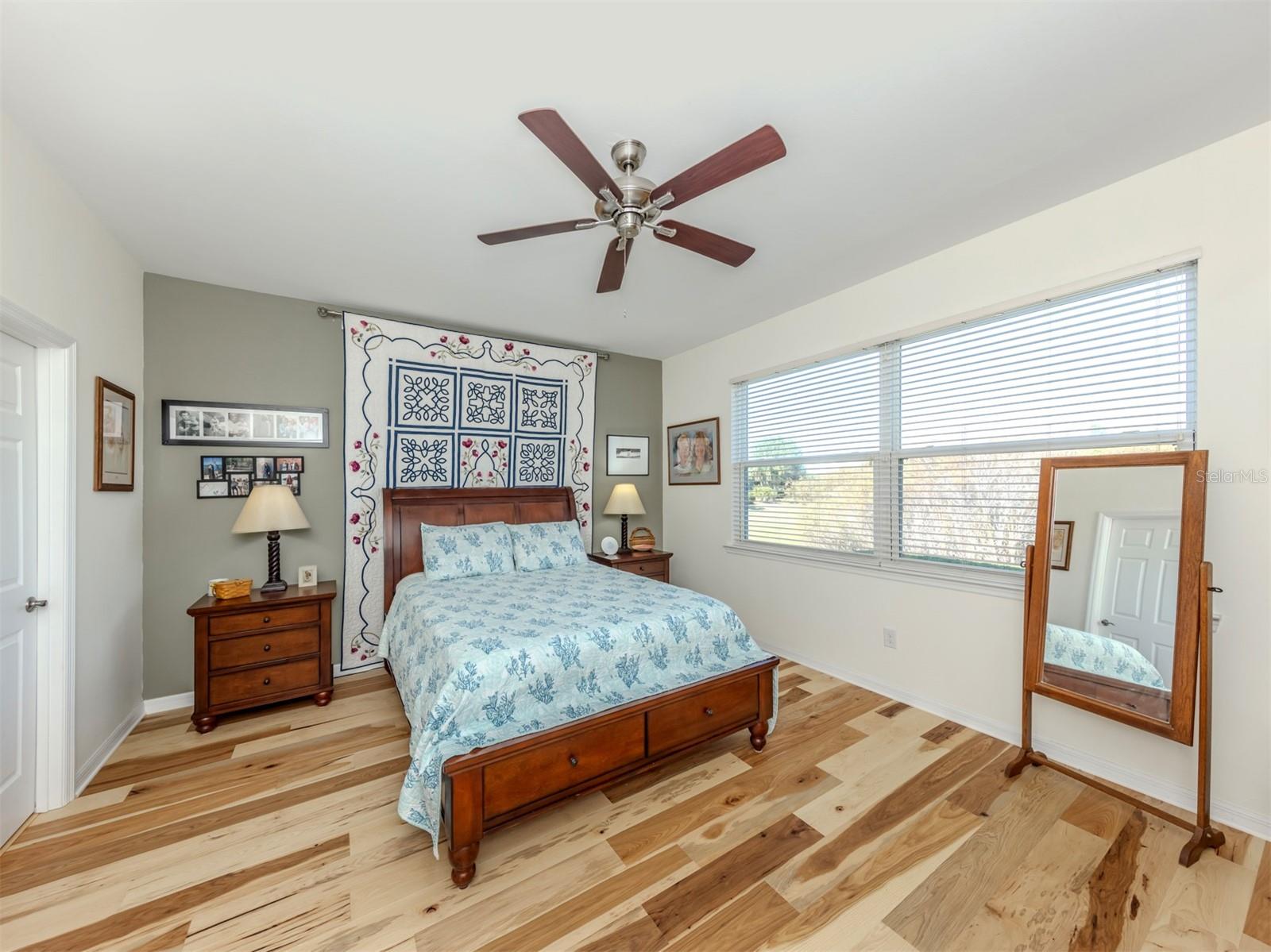 VENTURA VILLAGE - Residential