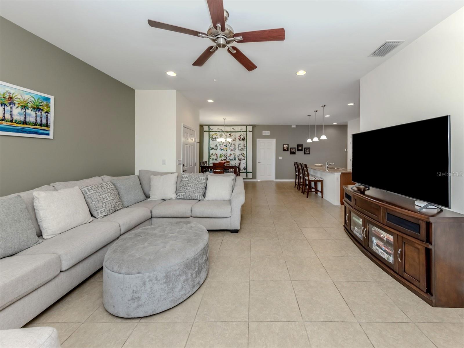 VENTURA VILLAGE - Residential