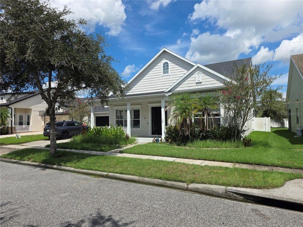 Photo of 14723 Capote Lane, Orlando, FL 32828 (MLS # O6439442)
