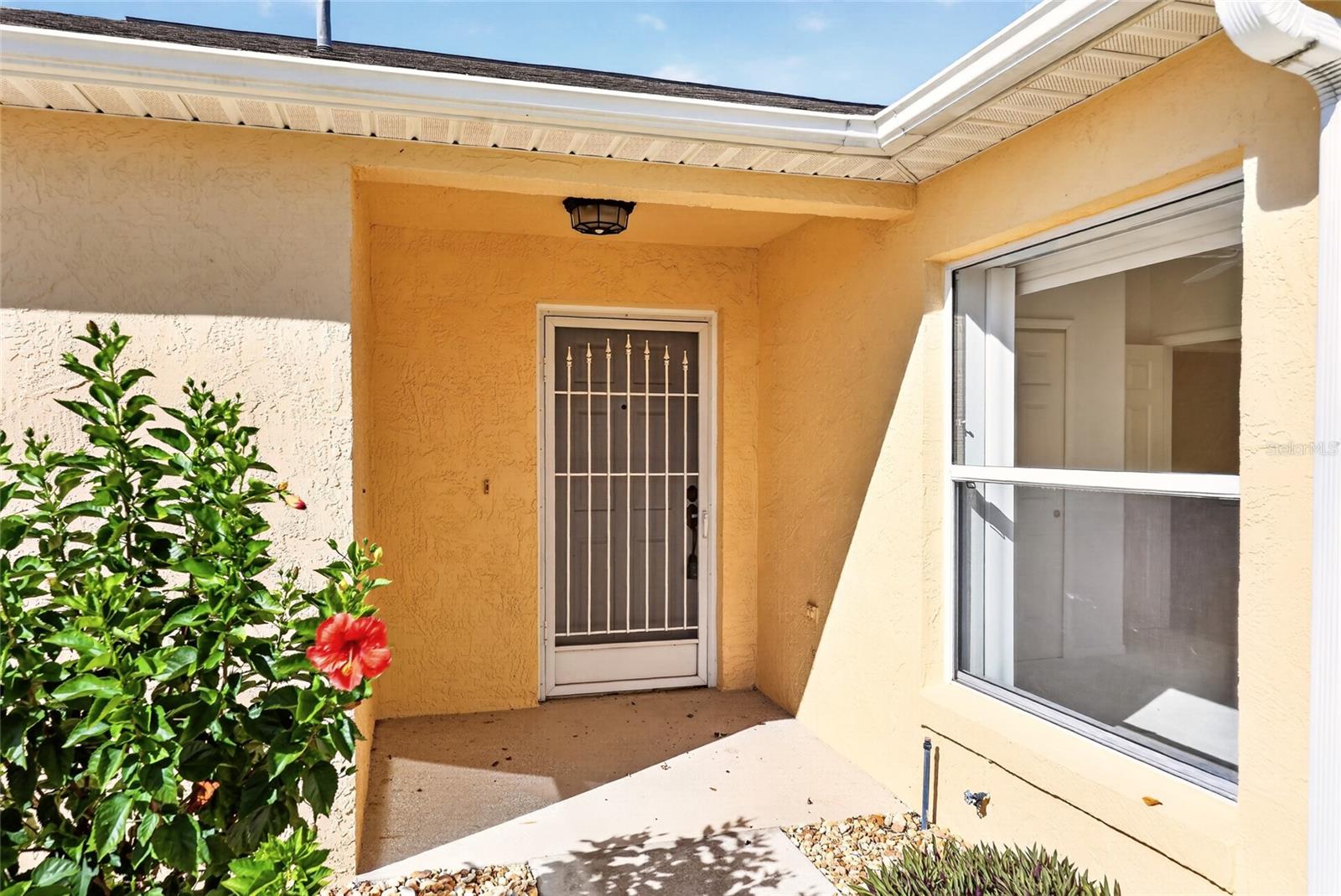 1217 SANTA CRUZ DRIVE