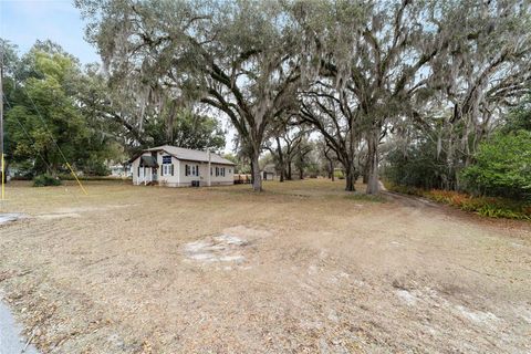 Tiny photo for 219 W Mcclendon Street, Lady Lake, FL 32159 (MLS # G5108363)