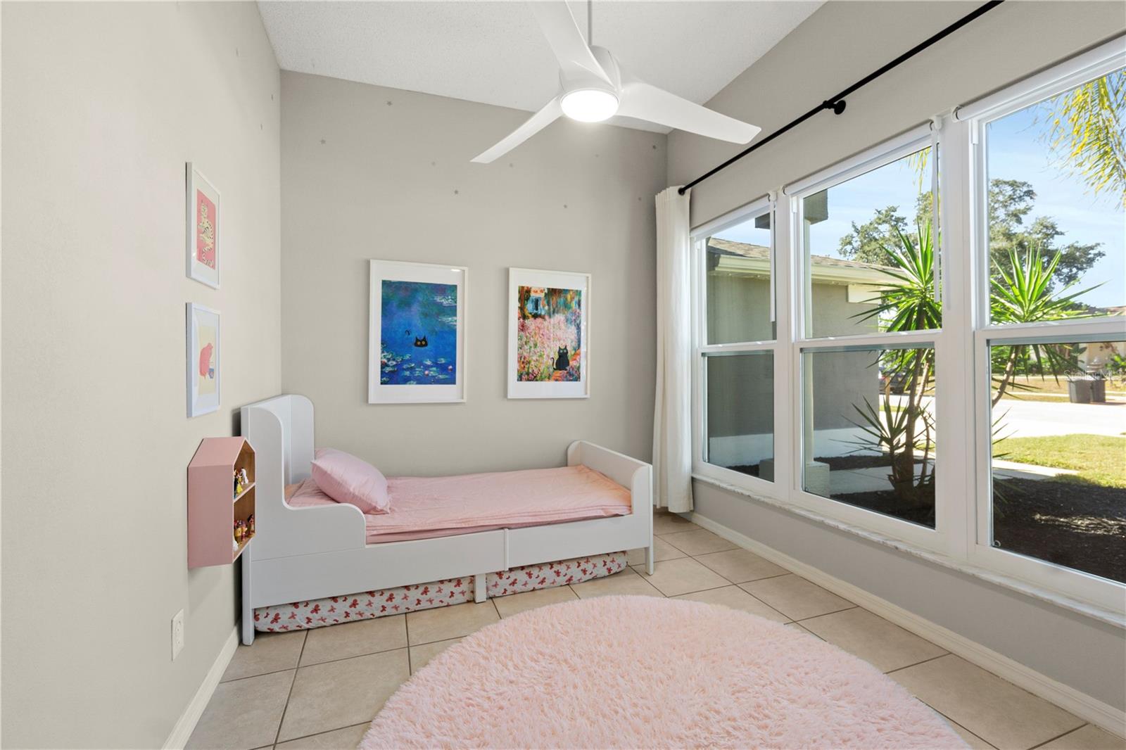 FAIRWAY OAKS - Residential