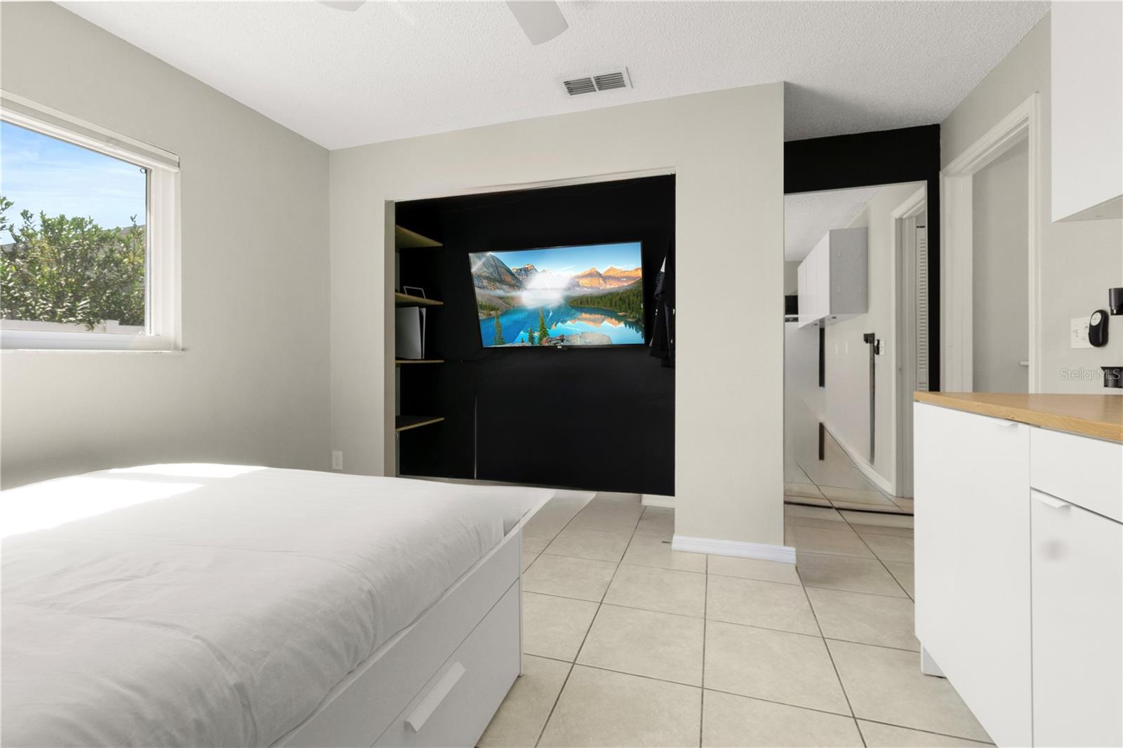 FAIRWAY OAKS - Residential