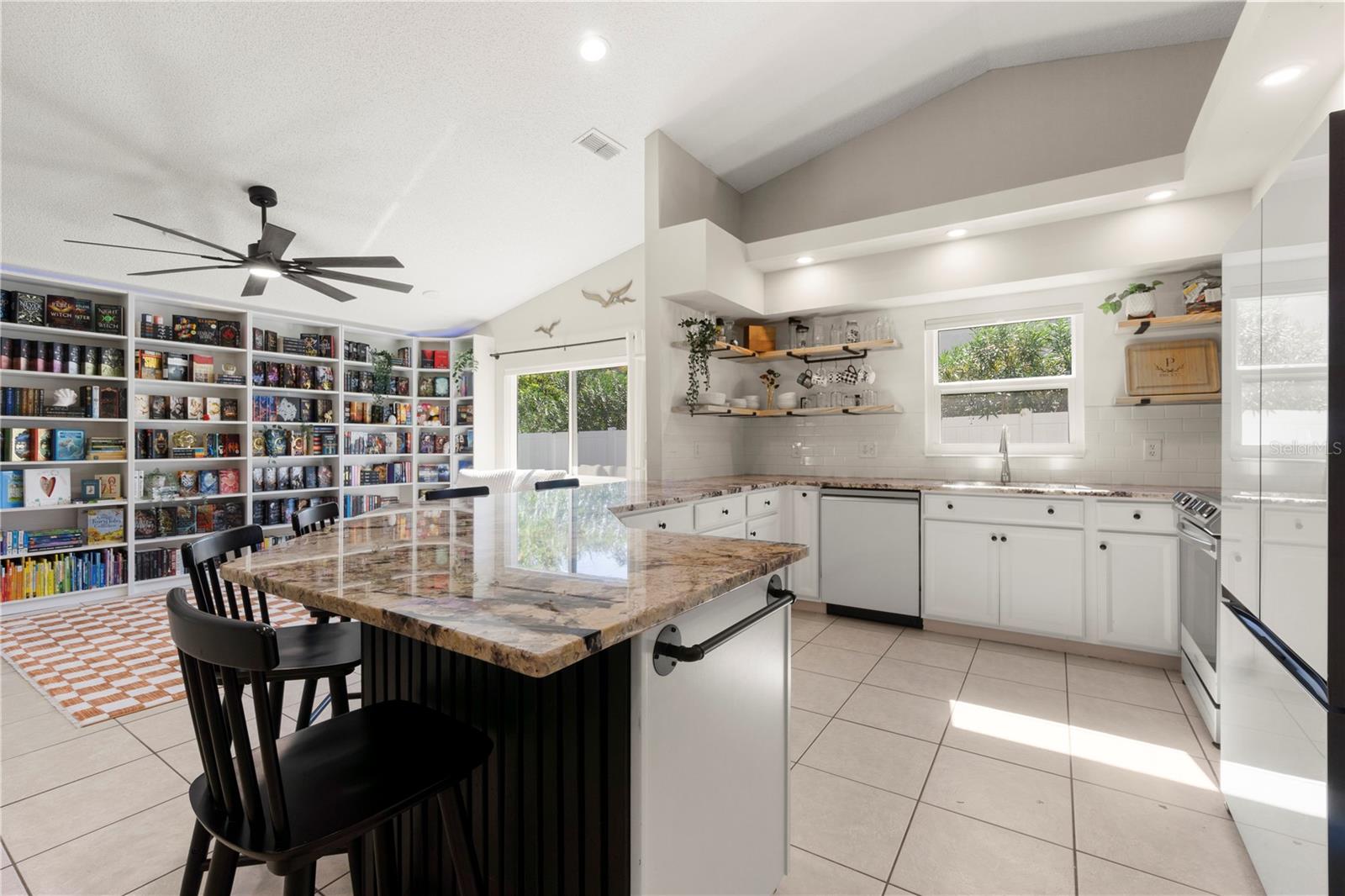 FAIRWAY OAKS - Residential