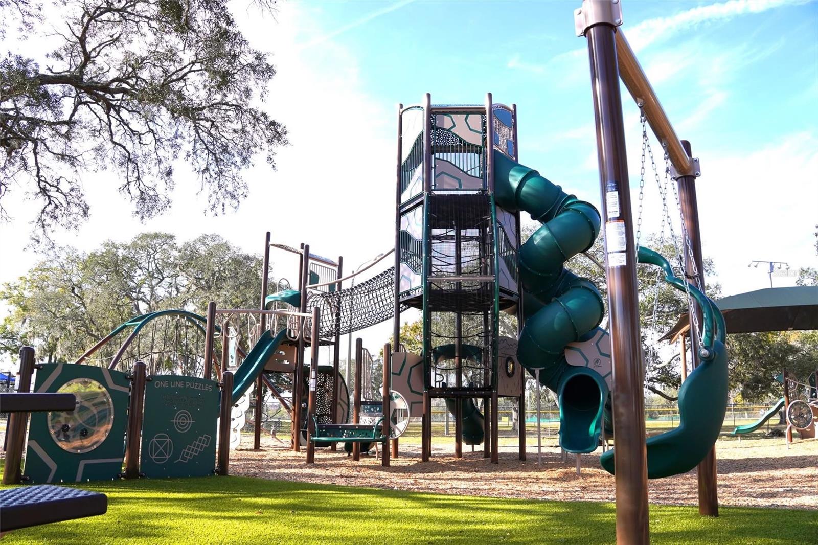 FAIRWAY OAKS - Residential