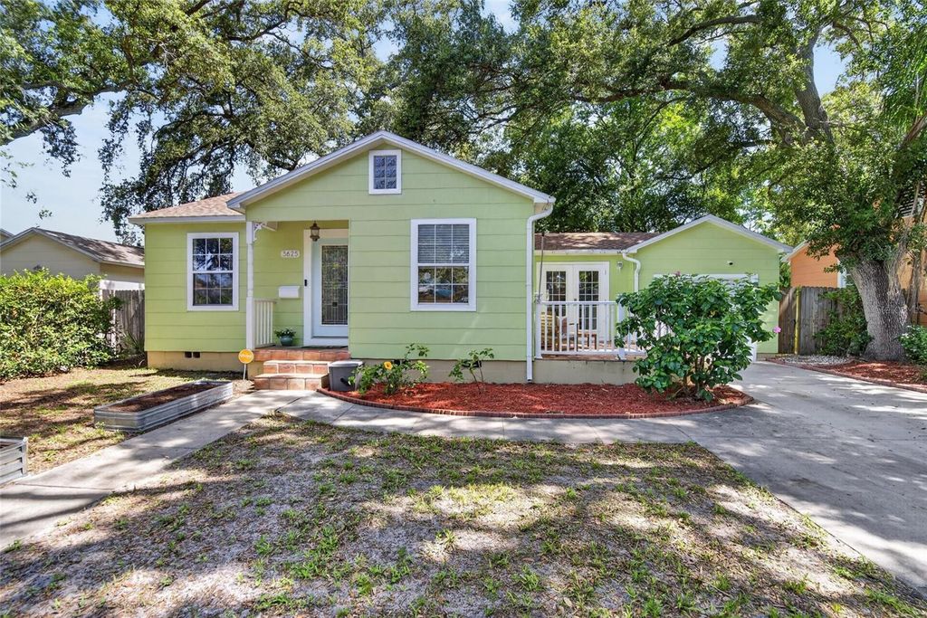 Photo of 3625 8 Avenue N, St Petersburg, FL 33713 (MLS # TB8530864)