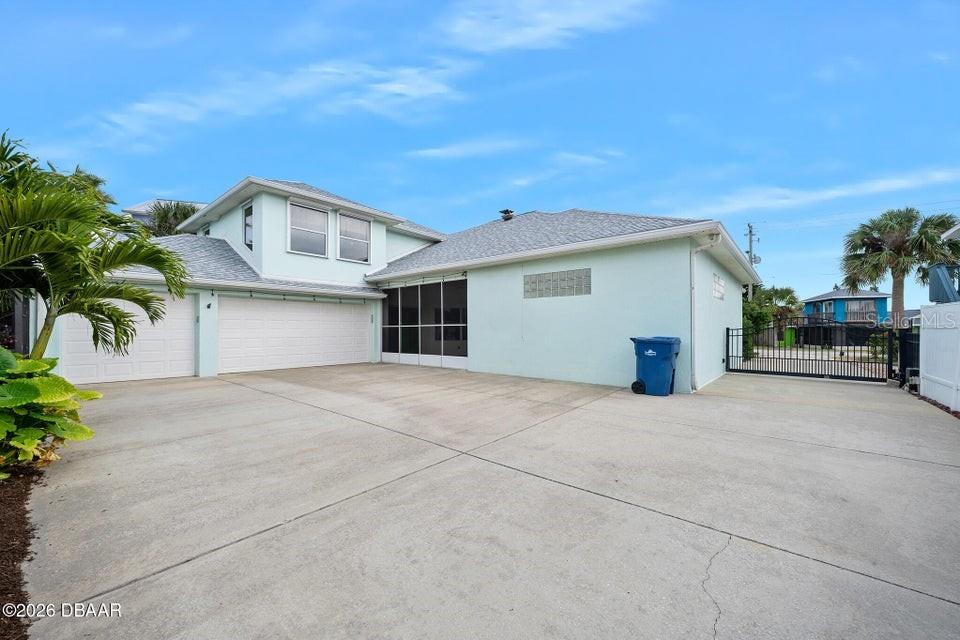 BARRIER ISLE - Residential