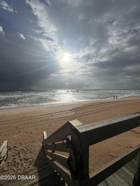 BARRIER ISLE - Residential