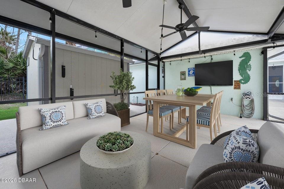 BARRIER ISLE - Residential