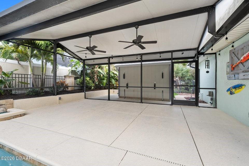 BARRIER ISLE - Residential