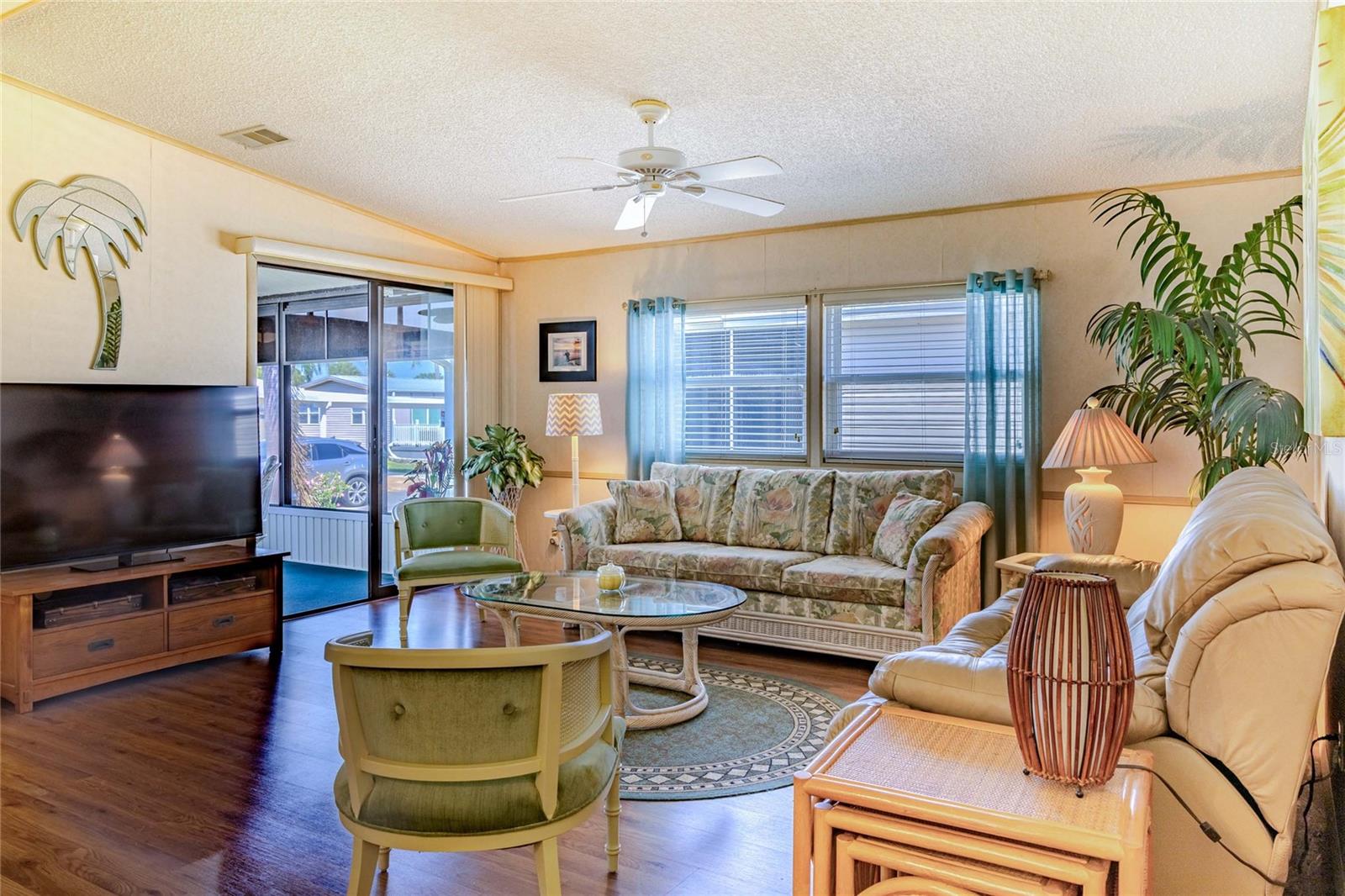 MAPLE LEAF ESTATES - Residential